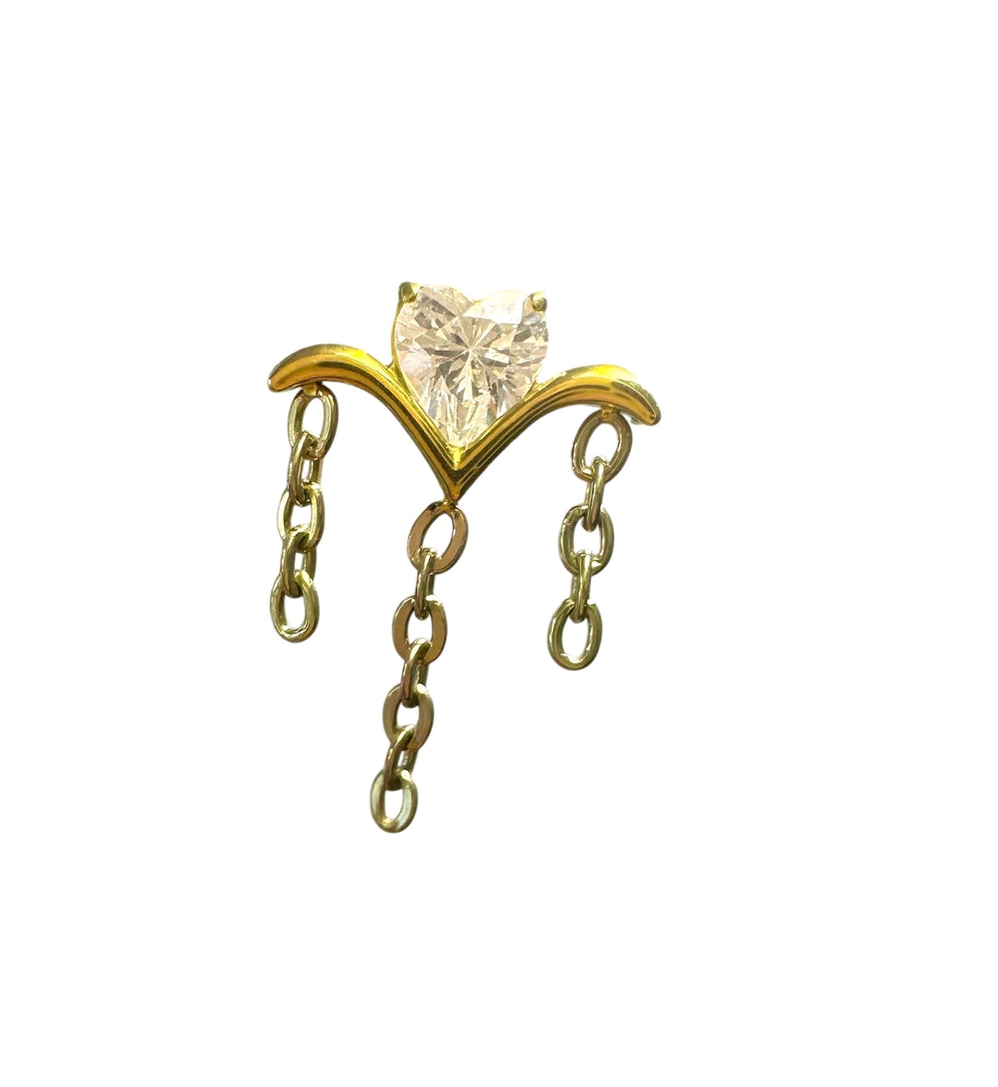Piercing corazón con cadenas
